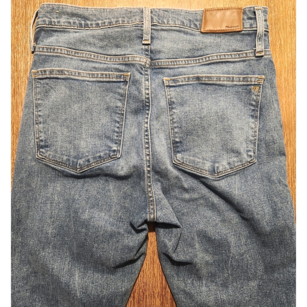 EUC Madewell 10" High Rise Skinny Jeans in Dewitt Wash | Size 30 - Picture 9 of 13